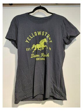 Yellowstone Dutton Ranch Montana Women's Black Graphic T-Shirt Large NWT